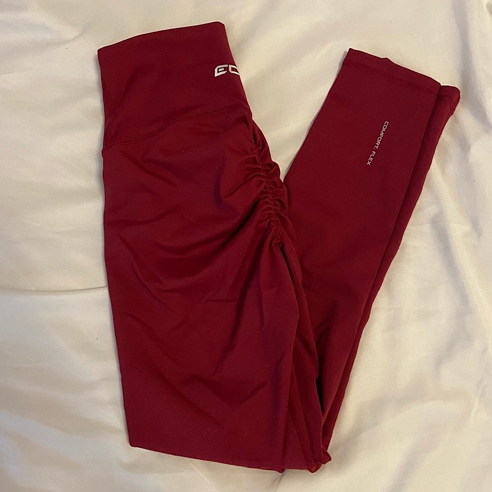 SOLD✔️ ECHT | Scrunch Workout Leggings